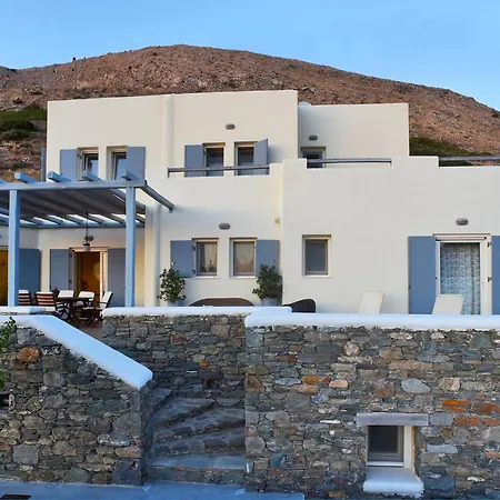 Beautiful House With Amazing Sea Views *